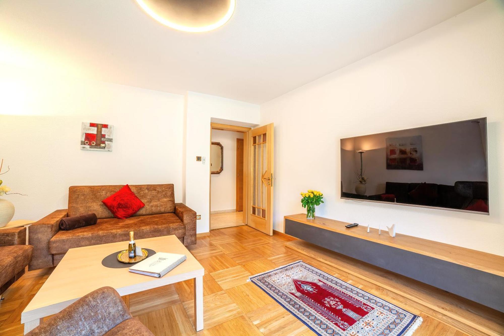 Appartementhaus Tratter Algund Buitenkant foto
